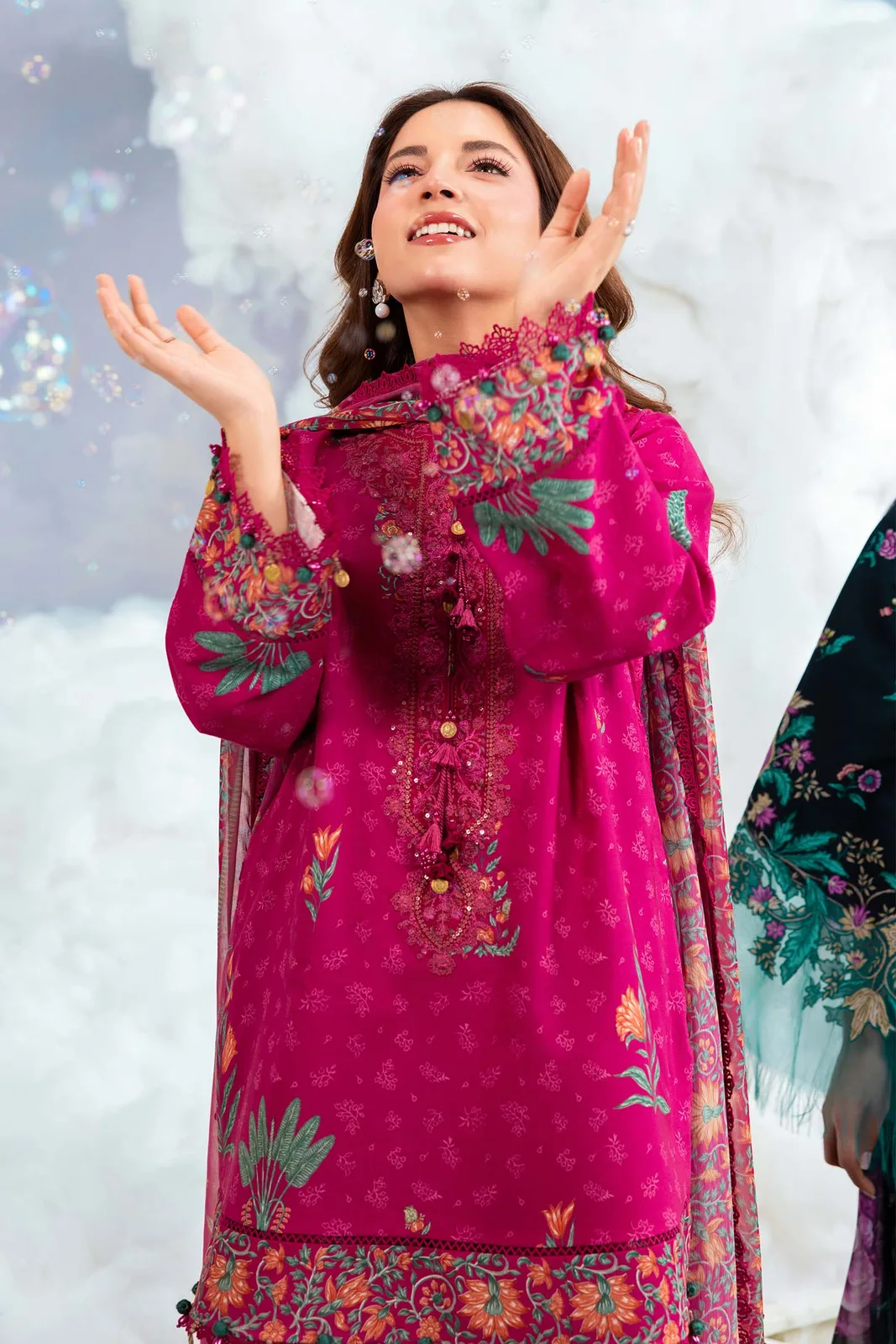 3 Pc Unstitched Embroidered Lawn Suit