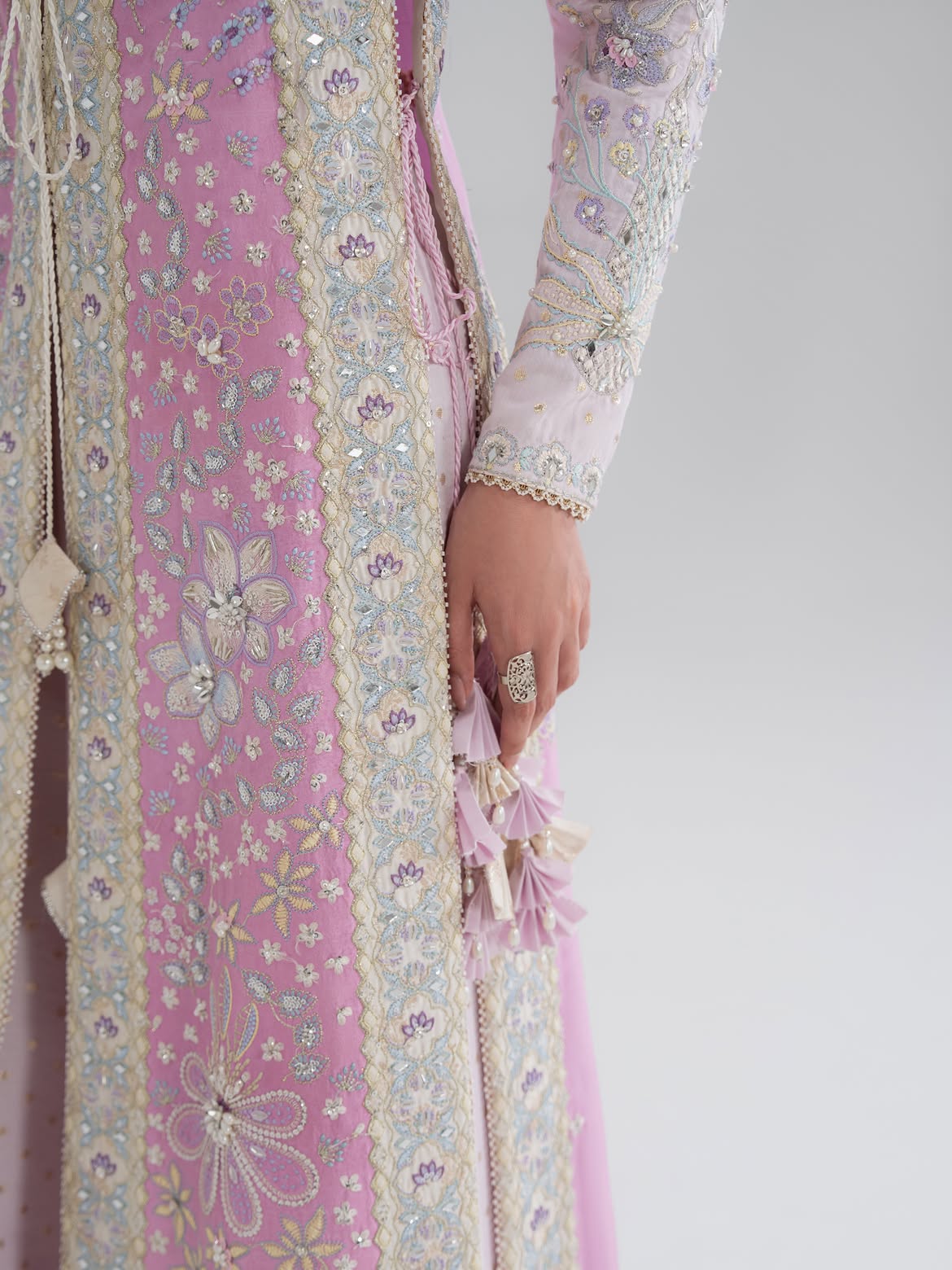 Zareen - 4